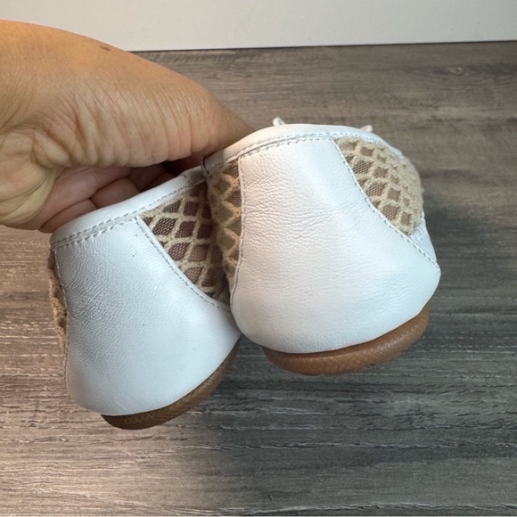 AEROSOLES Palma White Mesh Ballet flats size 6 $89 IMMACULATE - Picture 5 of 11